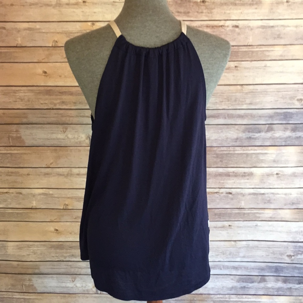 Patterned Lace Tank - Picture 3 of 3